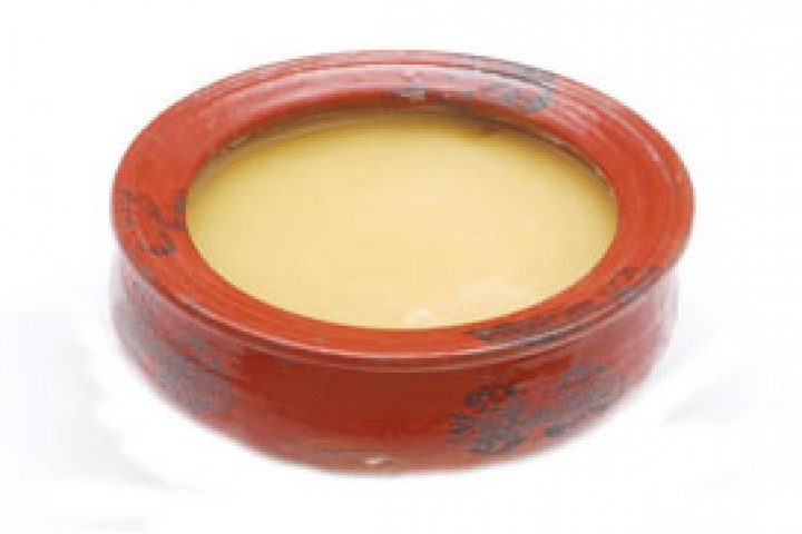 ghee in clay pot